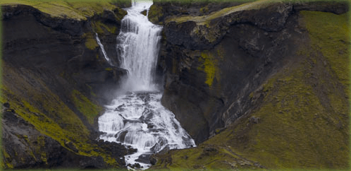 cascada en Islandia