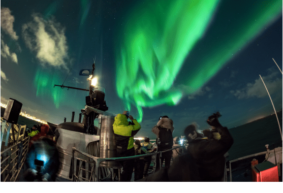 Auroras boreales en barco