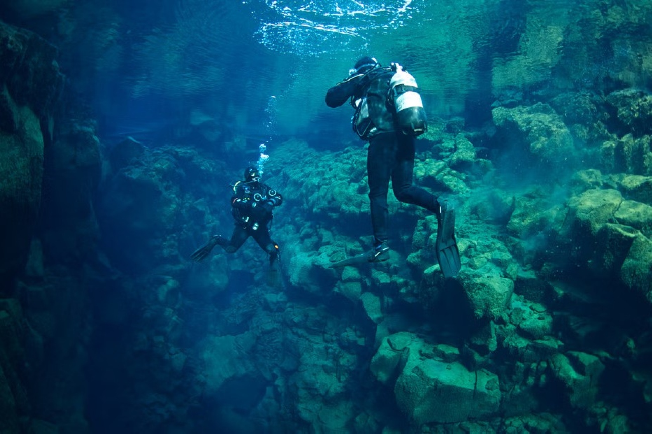 traje seco curso buceo islandia