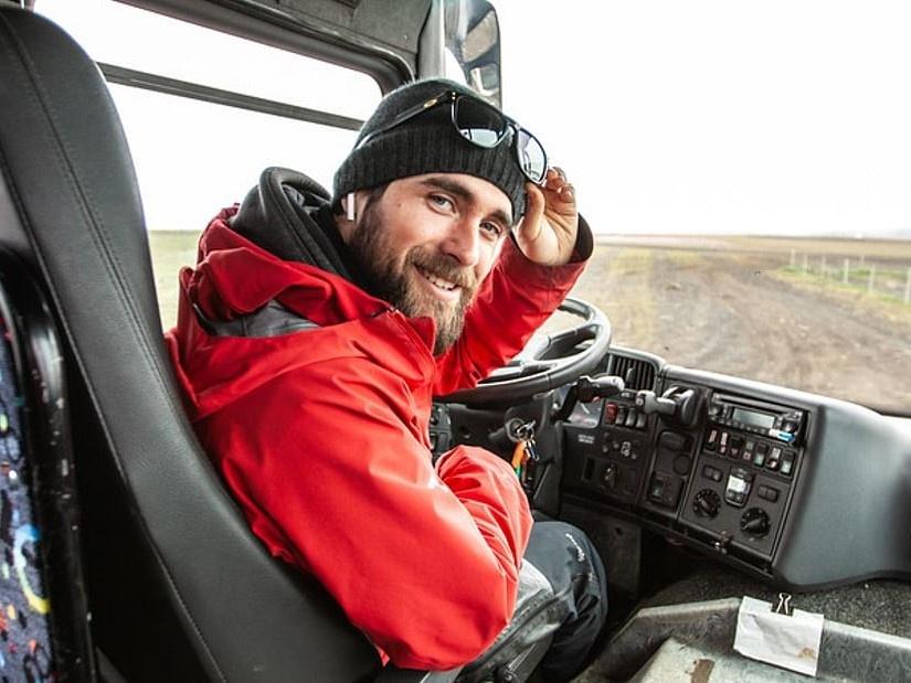 Traslado al avión abandonado en Islandia