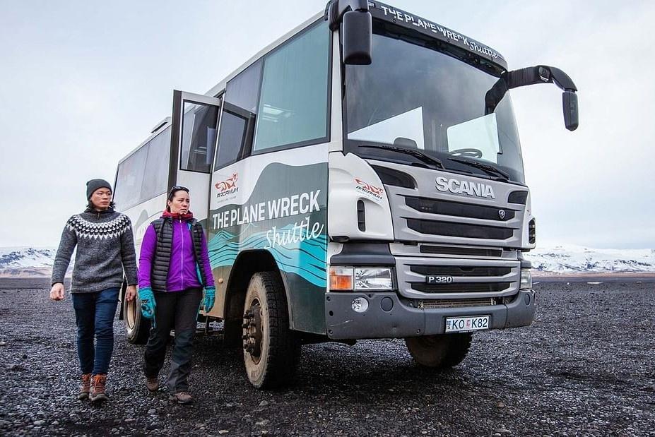 Traslado al avión abandonado en Islandia