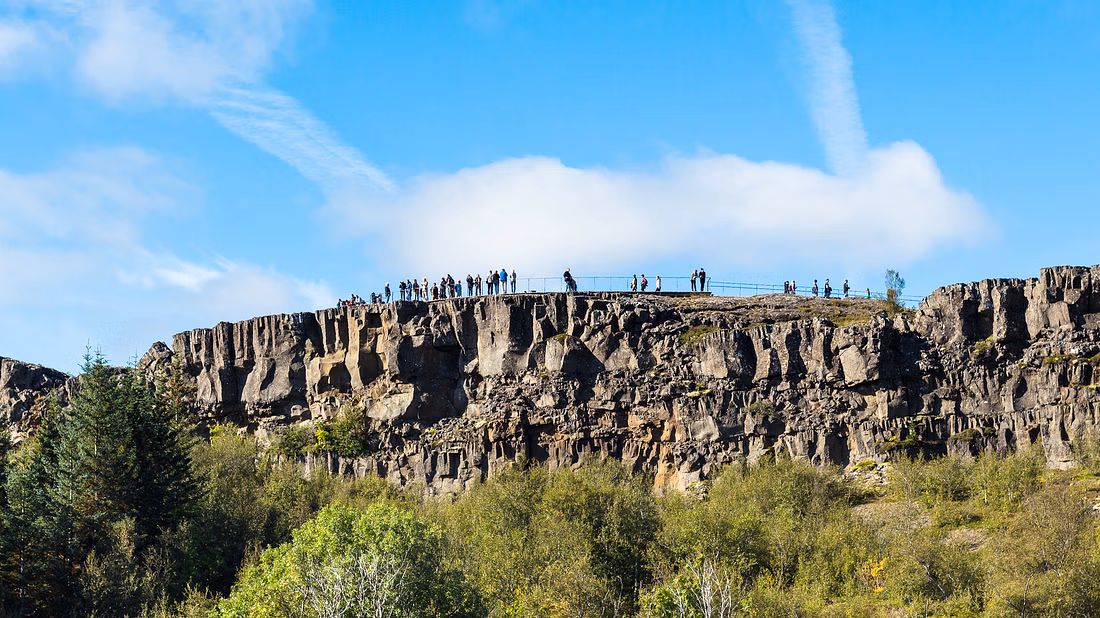 golden-circle-iceland-Fridheimar-farm