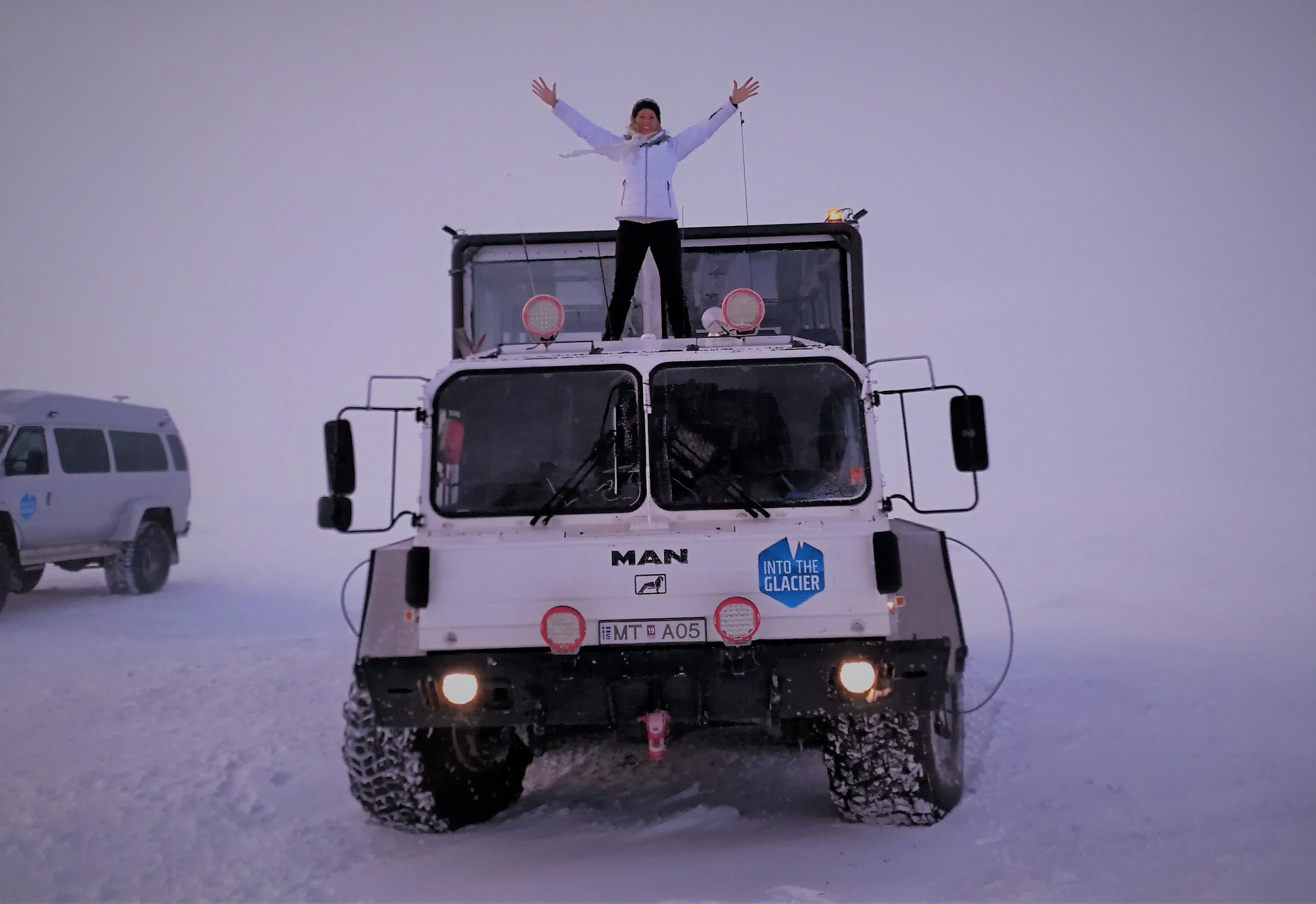 Islandia excursiones dentro del glaciar