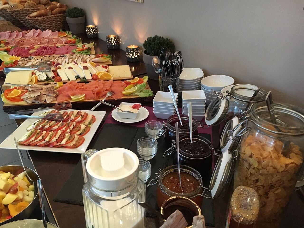 Desayuno en un hotel de Islandia