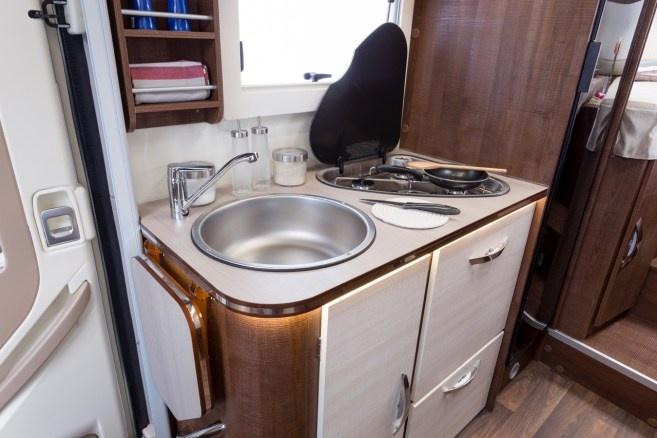 cocina en la autocaravana