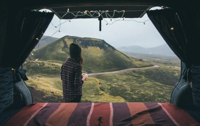 cráter de Islandia desde furgoneta